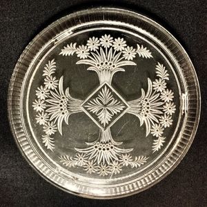 11” Antique Depression Glass Cake Stand Plate Platter Flower Bouquet Daisy